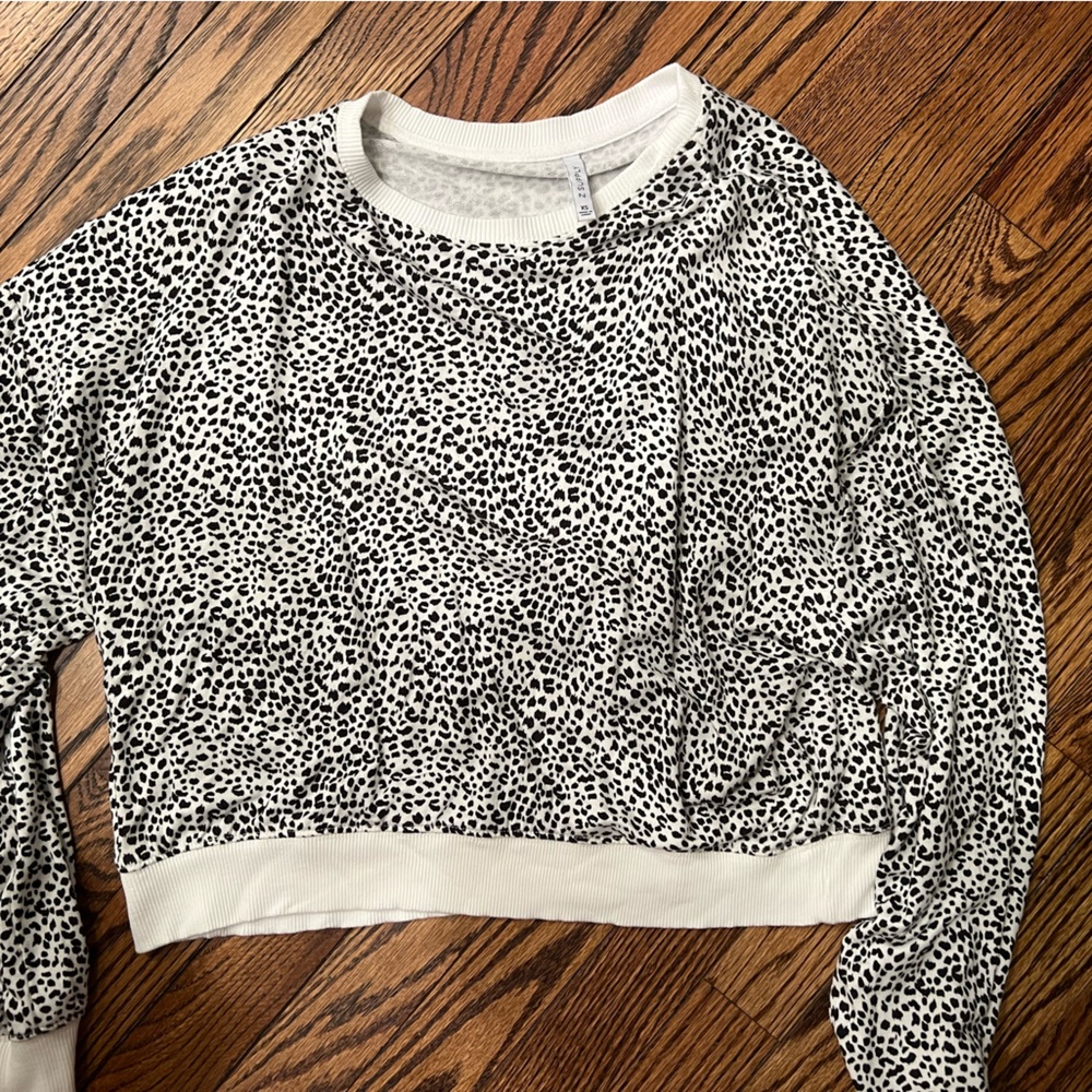Z supply sweatshirt size x small